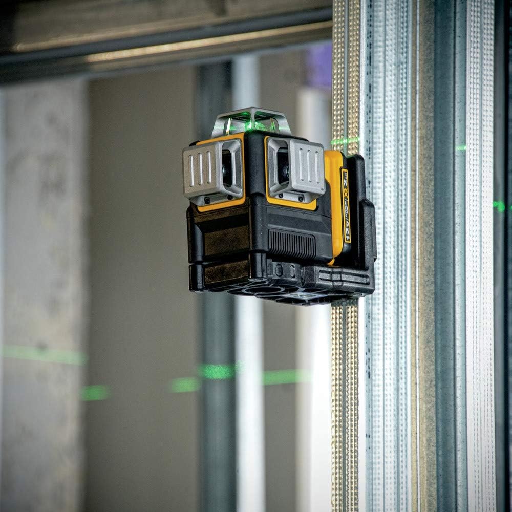 DeWalt DW089LG 12V 360° Green Laser Level – Triple 360° Line Layout with Lithium Battery